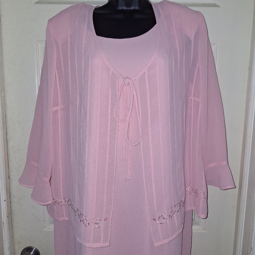 Miss Dorby two piece dress - blouse size 16